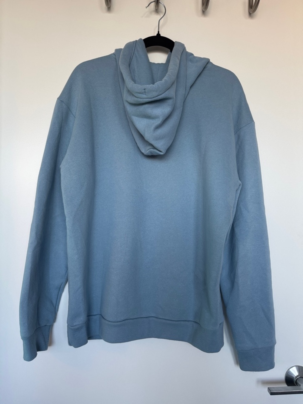 Hollister Men's Pullover Hoodie - Light Slate Blue - Picture 3 of 4
